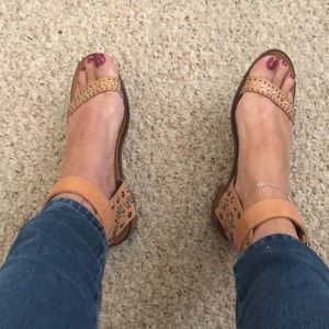 Women’s ankle strap sandals